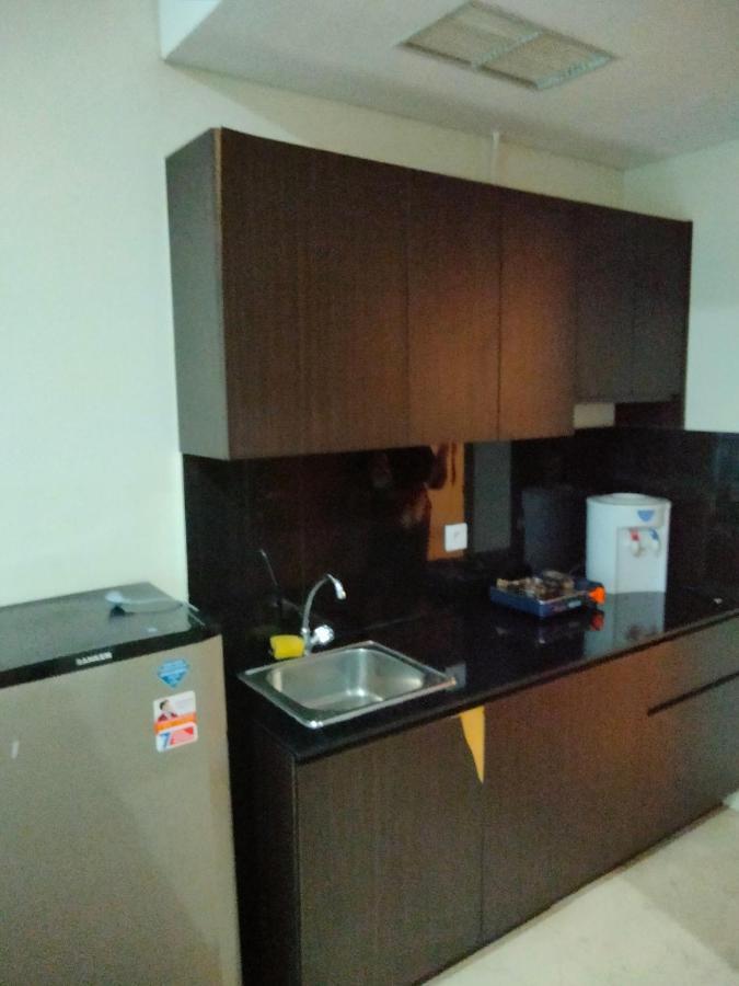 Puri Orchard Apartment Jakarta Exterior foto